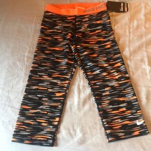 Nike pro workout pants
